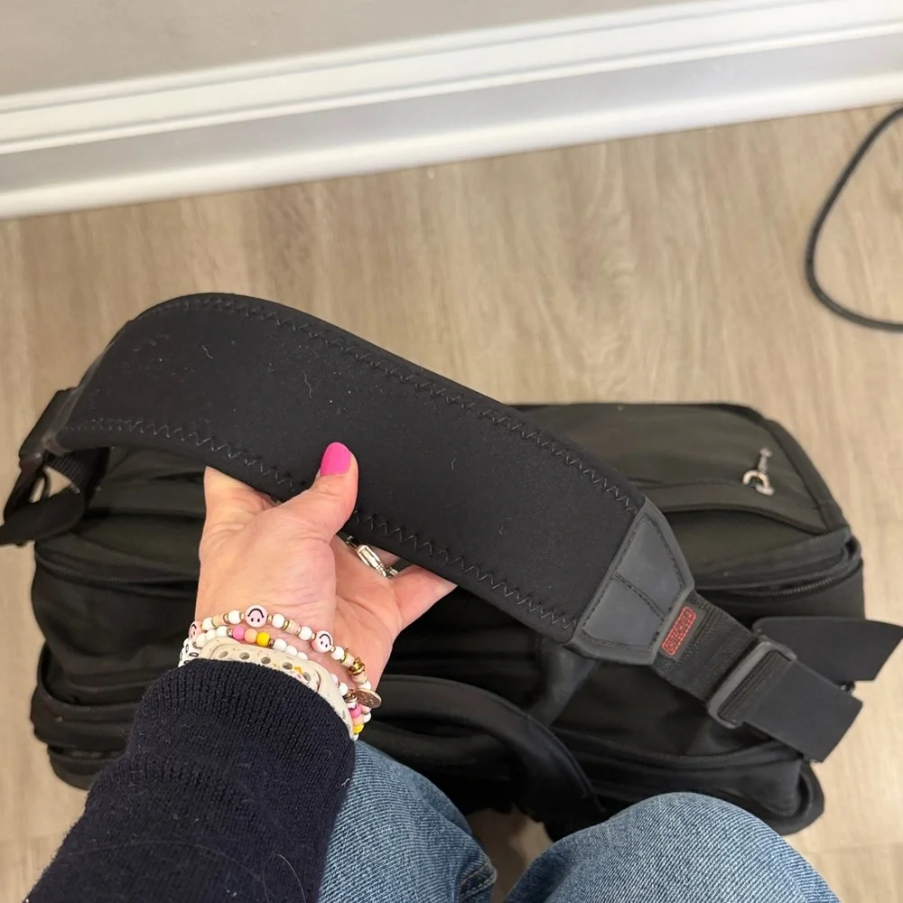Tumi Alpa Expandable Briefcase